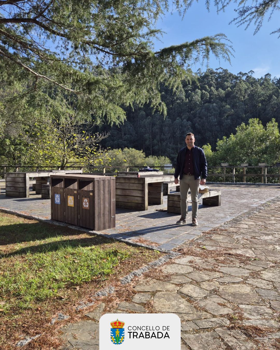 O Concello de Trabada inicia a renovación da área recreativa de A Choza na Ría de Abres