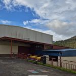 O Concello de Trabada solicita á Xunta colaboración para reparar os danos do pavillón municipal tras o incendio